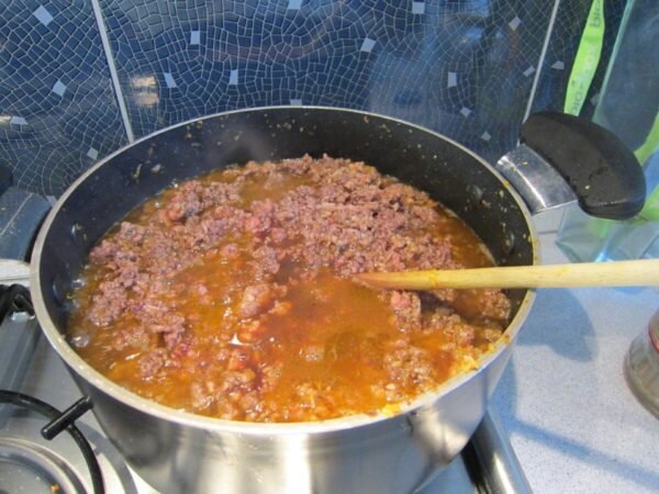 Authentic Bolognese sauce recipe 9
