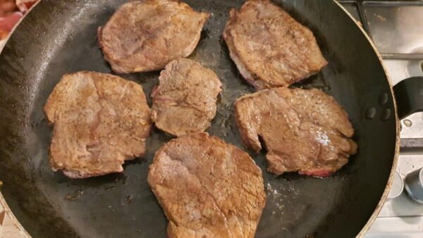 Dutch oven braised sliced beef recipe 3
