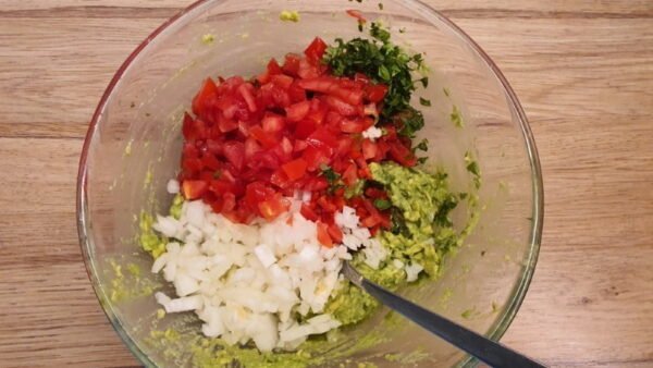 Preparing guacamole 3