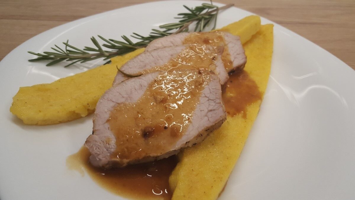 Rosemary pork loin polenta