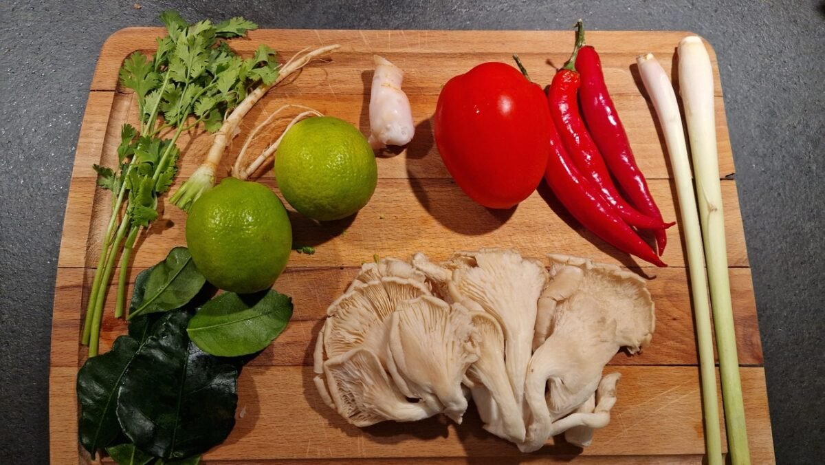 Tom yum vegetable ingredients