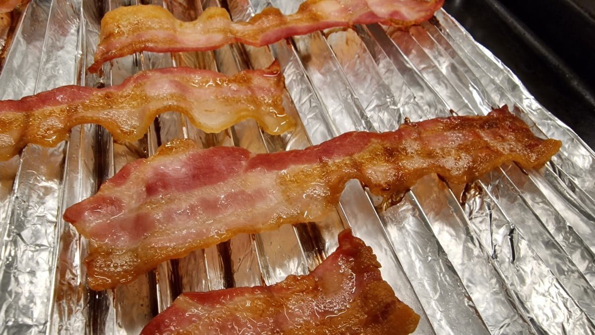 Oven baked bacon