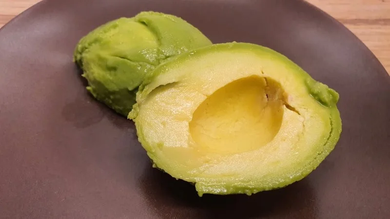 How to Peel an Avocado