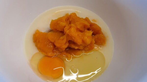 Pumpkin muffins wet ingredients