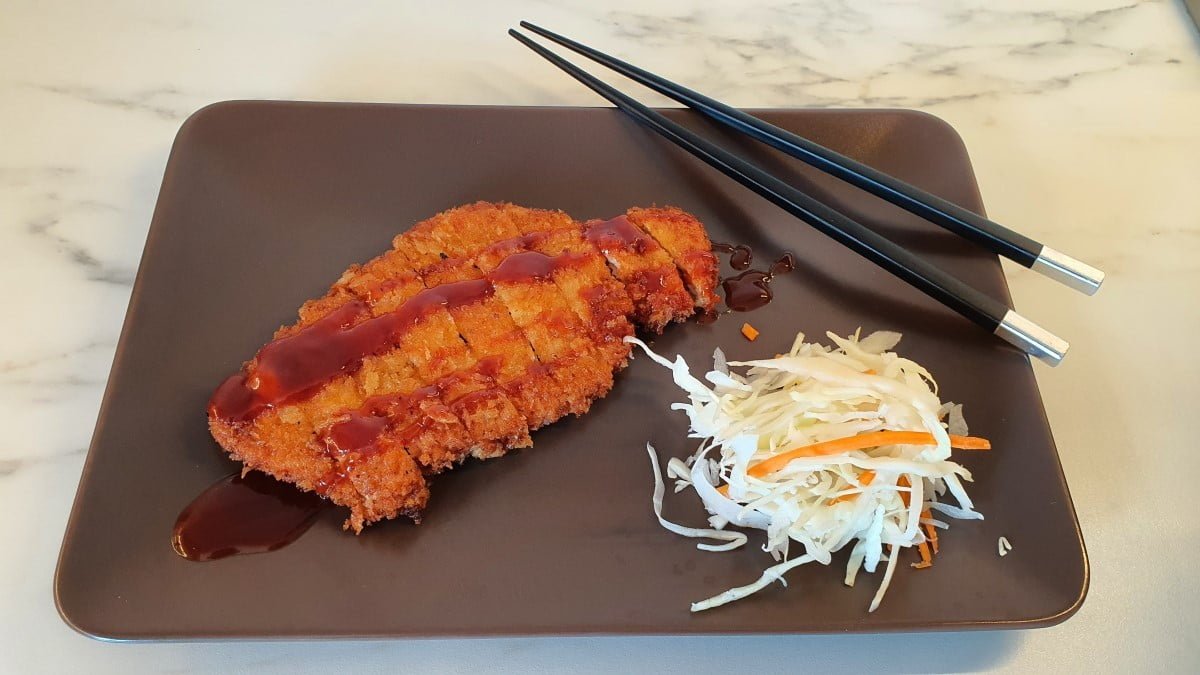 Tonkatsu (Japanese Pork Cutlet)