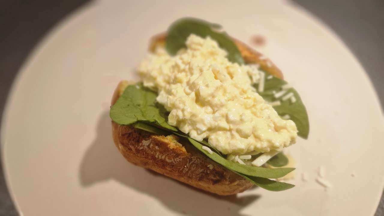 Jacket Potato with Egg Mayo (Baked Potato with Egg Salad)