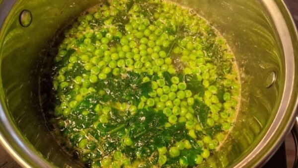 Cooking Green Pea Soup from Frozen Peas, Without Dumpling 2