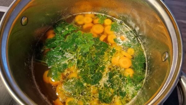 Cooking Green Pea Soup from Frozen Peas, Without Dumplings 1