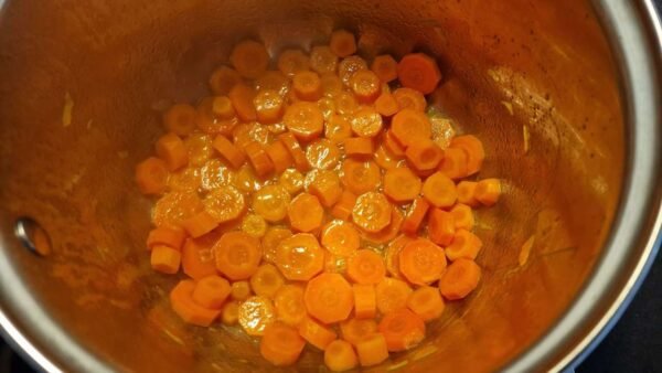Green Pea Soup from Frozen Peas, Without Dumplings — Cooking the Carrots