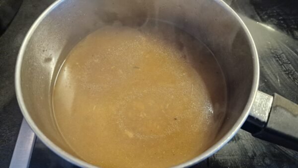 Making rullesteg sauce