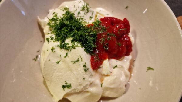 Making stjerneskud sauce
