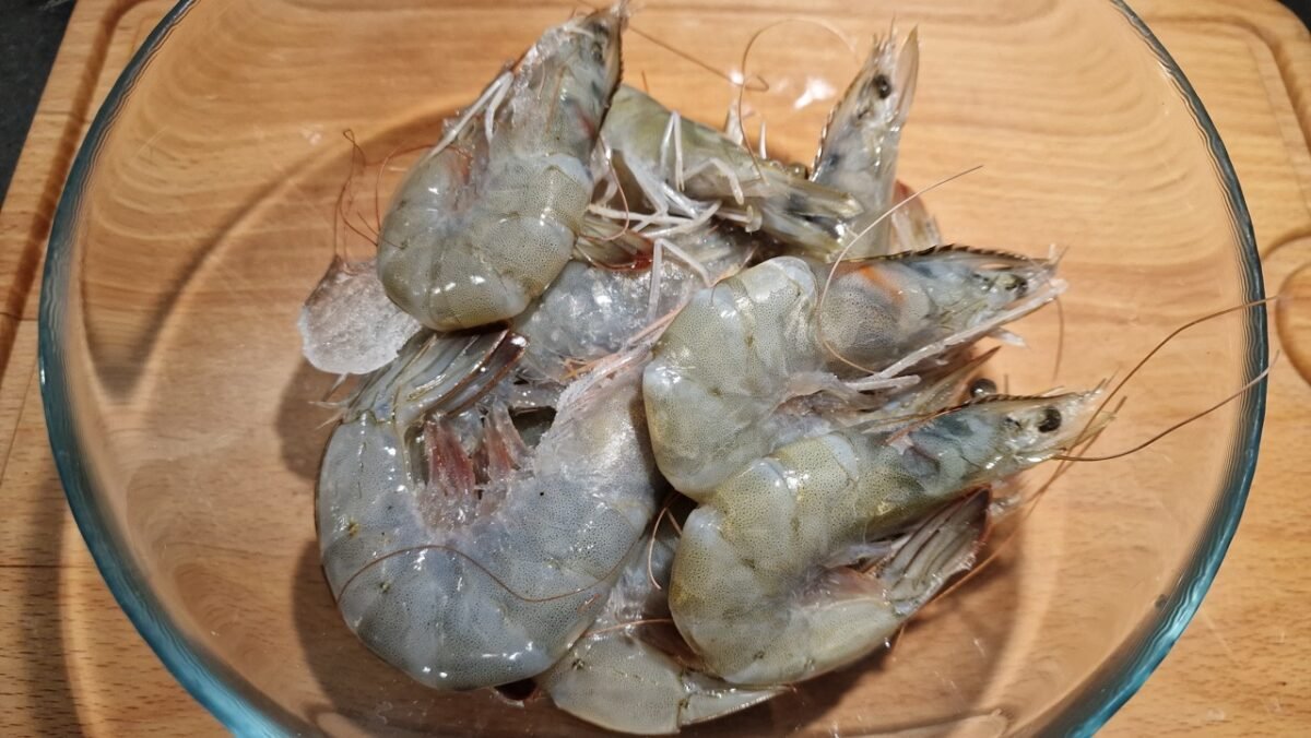 Raw shrimp