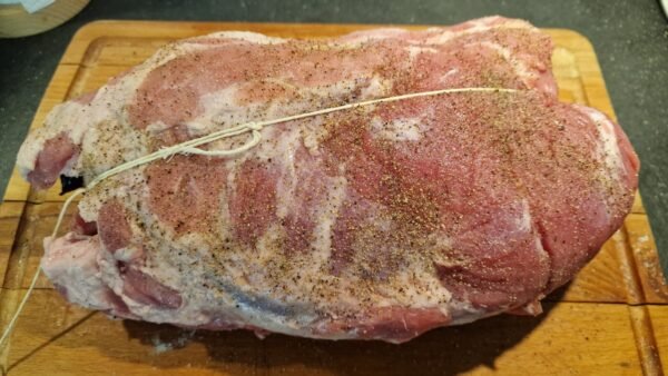 Tying the meat 2