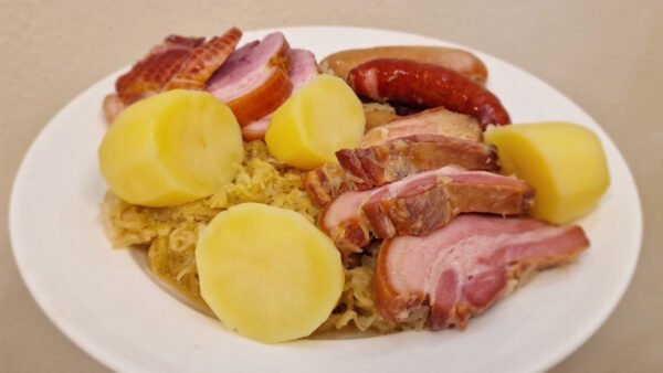 Finished choucroute garnie served on a platter
