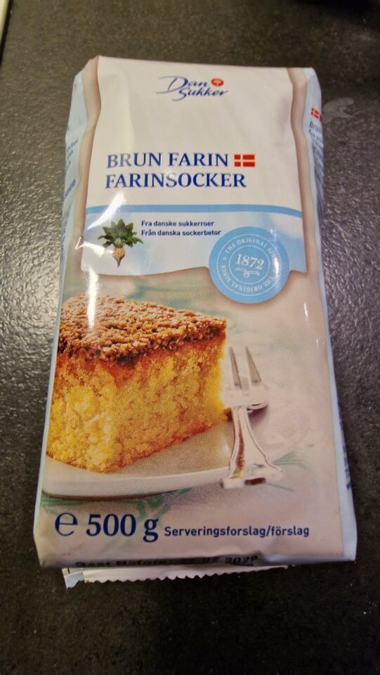 Brun farin brown sugar package featuring Drømmekage fra Brovst