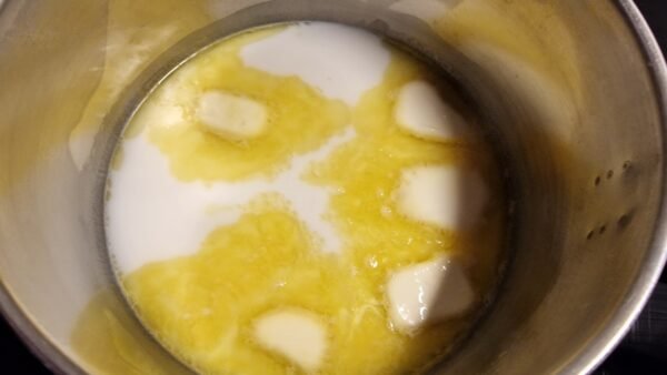 Making gluten-free Danish dream cake, step 1