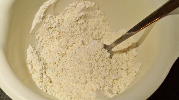 Making gluten-free Danish dream cake, step 3